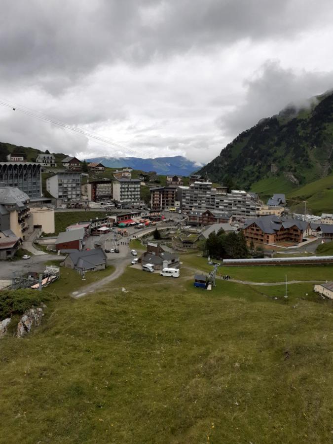 Appartement au pied du PIC du Midi à La MONGIE La Mongie Exterior foto